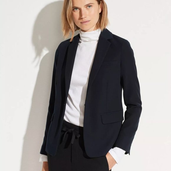 Vince Jackets & Blazers - NWOT VINCE Lightweight Crepe Blazer | Navy | 2